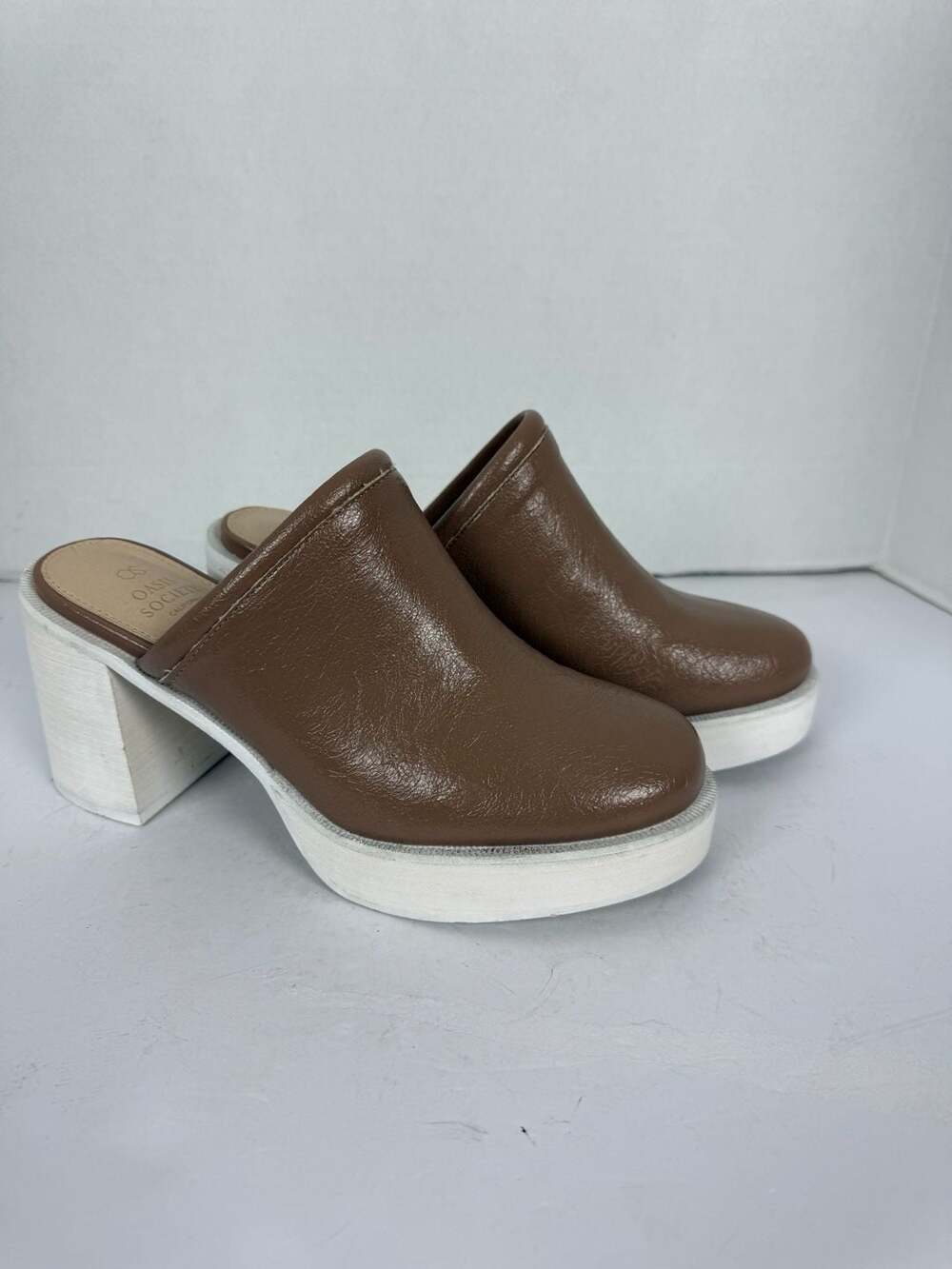 Oasis Society The Ava Platform Clog Heeled Mules in Tan